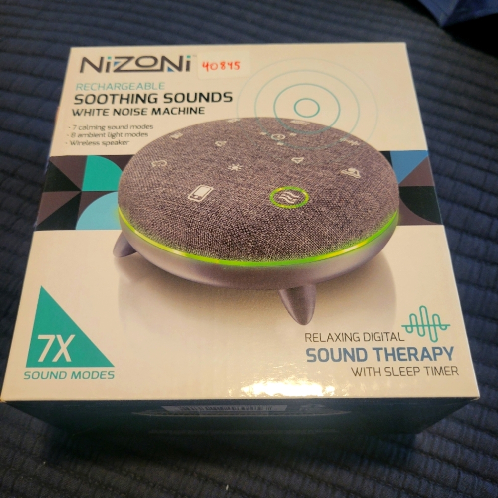 NiZONi White Noise Machine with LED Light. NEW